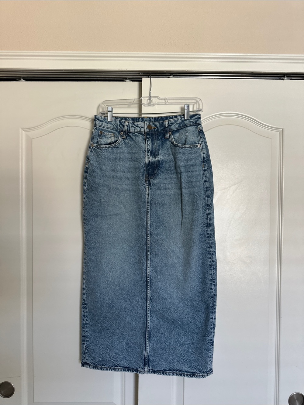H&M Midi Denim Skirt size small
